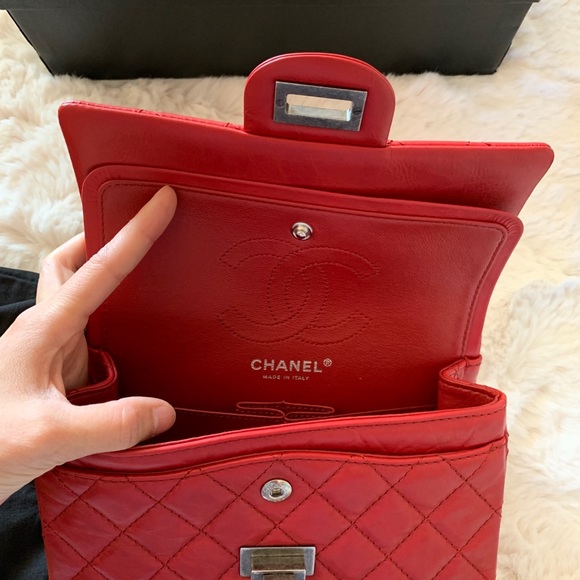 Chanel 2.55 Reissue 224 Small Aged Calfskin Red - Picture 6 of 8